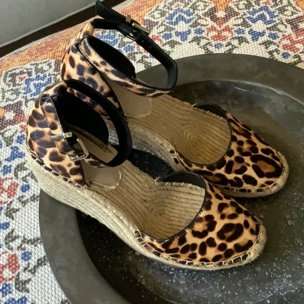 Kenneth Cole leopard espadrille wedge. “Olivia” - Picture 2 of 8